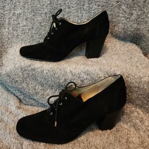 Lands' End Oxford Suede Heels Sz. 11